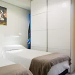 Daire Espacioso 3 Hab Dobles, 2 Banos Centro Ciudad