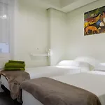 Espacioso 3 Hab Dobles, 2 Banos Centro Ciudad Daire *
