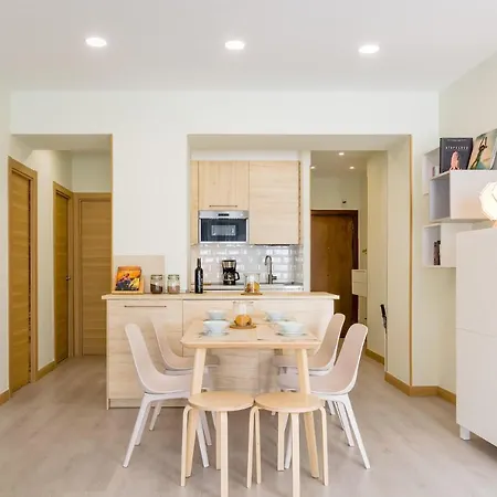 Espacioso 3 Hab Dobles, 2 Banos Centro Ciudad * Bilbao